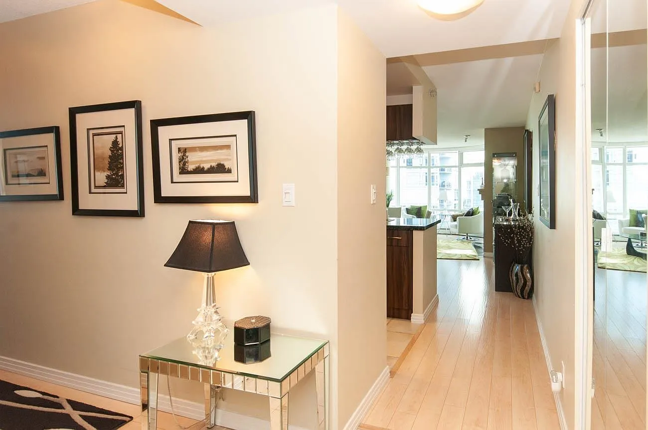 1 bed, 794 sqft, $3,500 — Photo 2