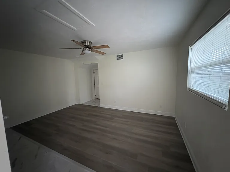 526 S Palmetto Ave — Photo 6