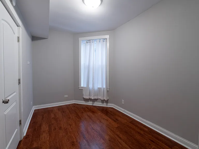 3429 S Union Ave #3R — Photo 17