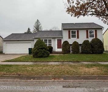 5730 Laporte Dr, Lansing, MI, 48911