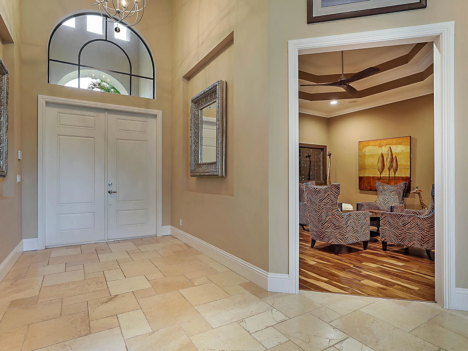 4 bed, 6.0 bath, 4626 sqft, $19,000 — Photo 2