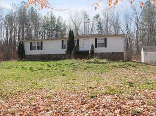 161 Carriage Hill Rd, Farmville, VA 23901