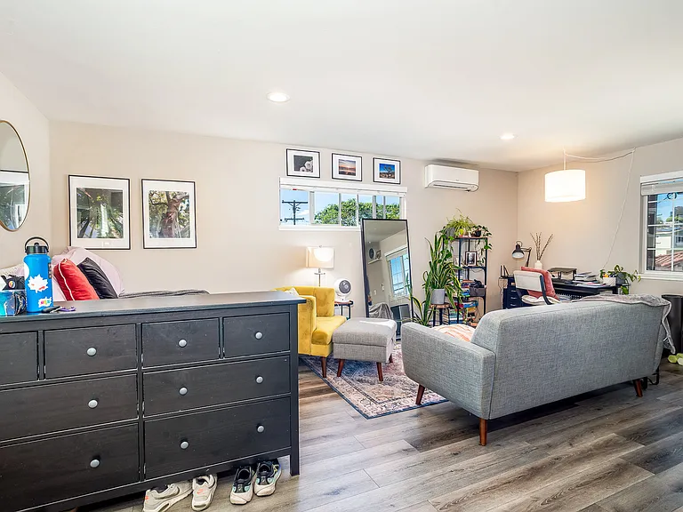 9511 Janfred Way — Photo 7