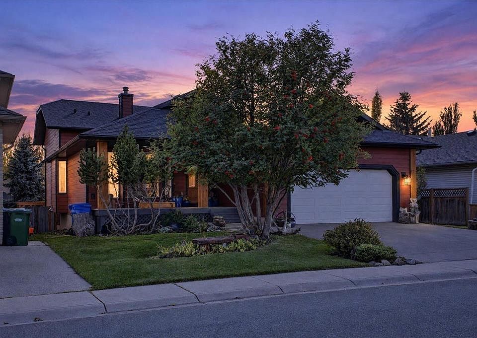 1st image of 5 N Sunset Cres