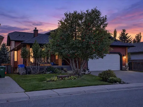5 N Sunset Cres, Okotoks, AB T1S 1M6