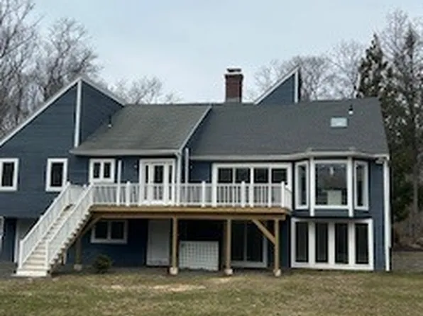 44 Chamberlain Hill Road, Middletown, CT 06457