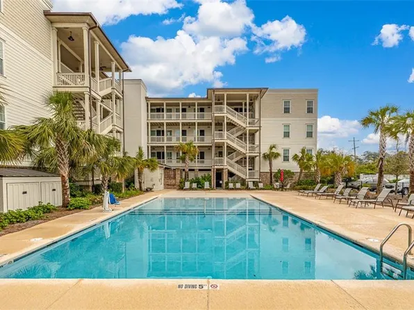 117 Gascoigne Ave #106, Saint Simons Island, GA 31522