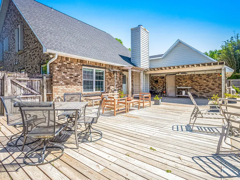 3019 Keats Dr — Photo 4