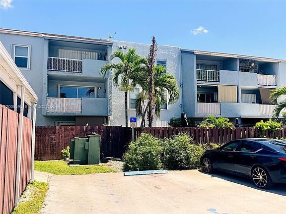 3rd image of 6095 W 18th Ave APT S219
