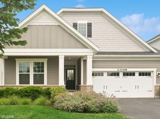 23068 N Pinehurst Dr, Kildeer, IL 60047