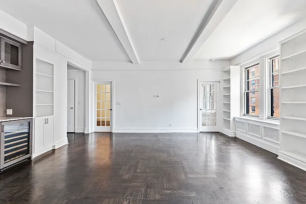 Sold by Compass | media 16