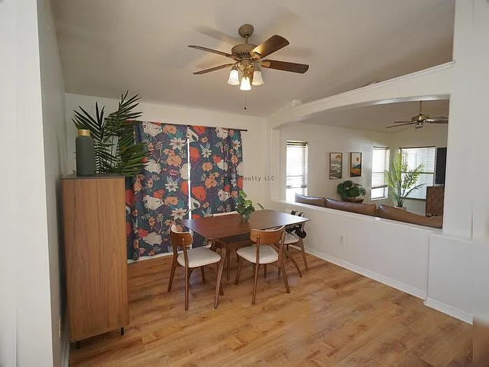 6921 Jamestown Manor Dr — Photo 7