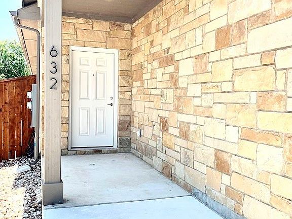 Covered front entrance