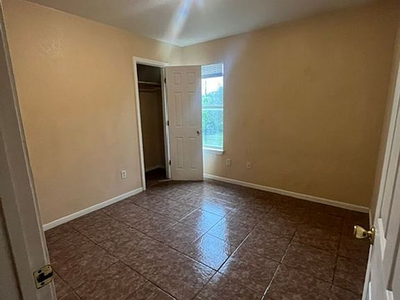 5th image of 3001 Cantabrian Dr APT D