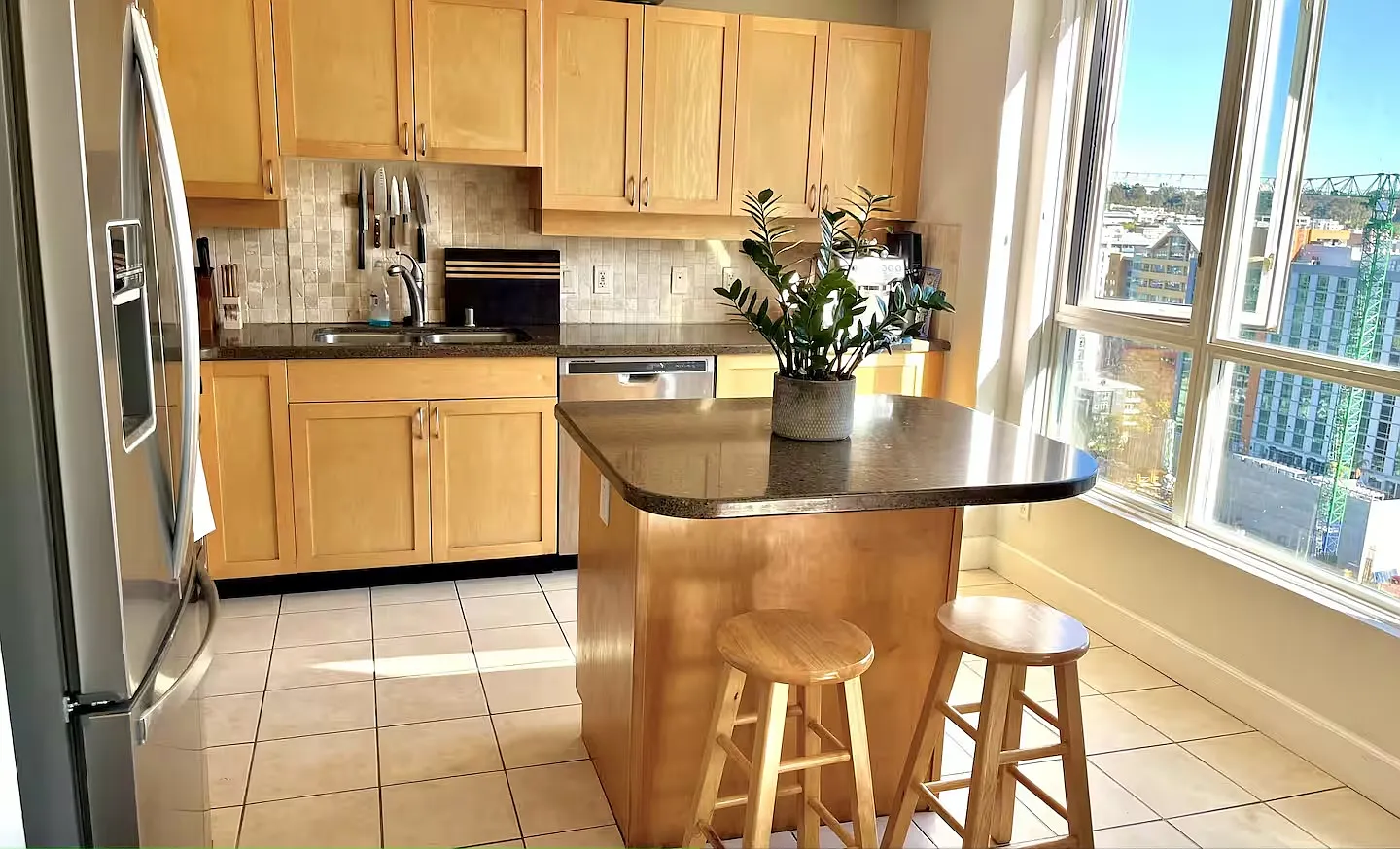 1 bed, 680 sqft, $3,200 — Photo 4