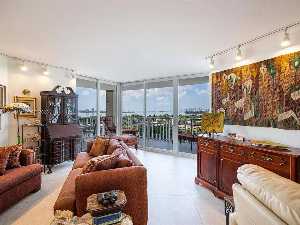 1000 Quayside Ter APT 1004, Miami, FL 33138 MLS A11431401 Zillow