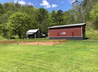 1188 Lee Creek Rd, Culloden, WV 25510