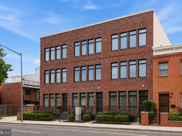 1110 6th St NE APT 2, Washington, DC 20002
