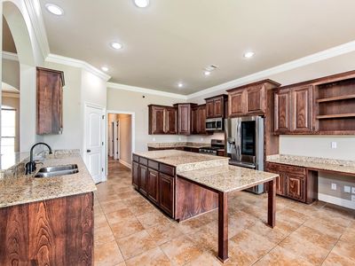 338 Sugar Land St, Houma, LA, 70364