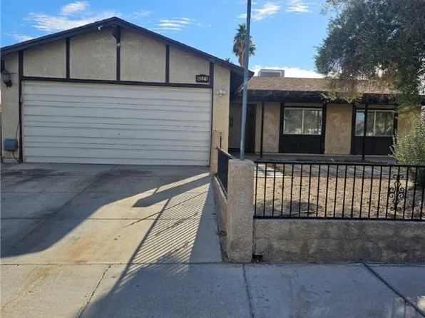 4021 Olive St, Las Vegas, NV 89104