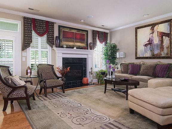 2nd image of 547 Prescott Way