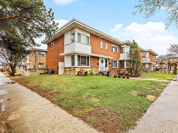 2nd image of 4933 Carol Ave #C
