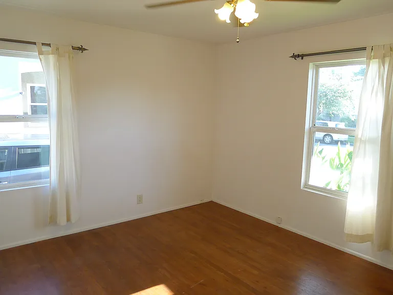 6136 Oliva Ave — Photo 16