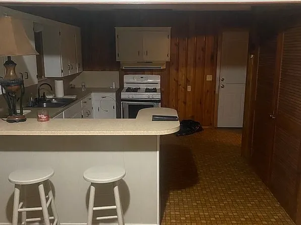 517 Alice St, Magnolia, AR 71753