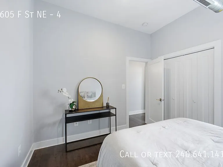 1605 F St NE #4 — Photo 7