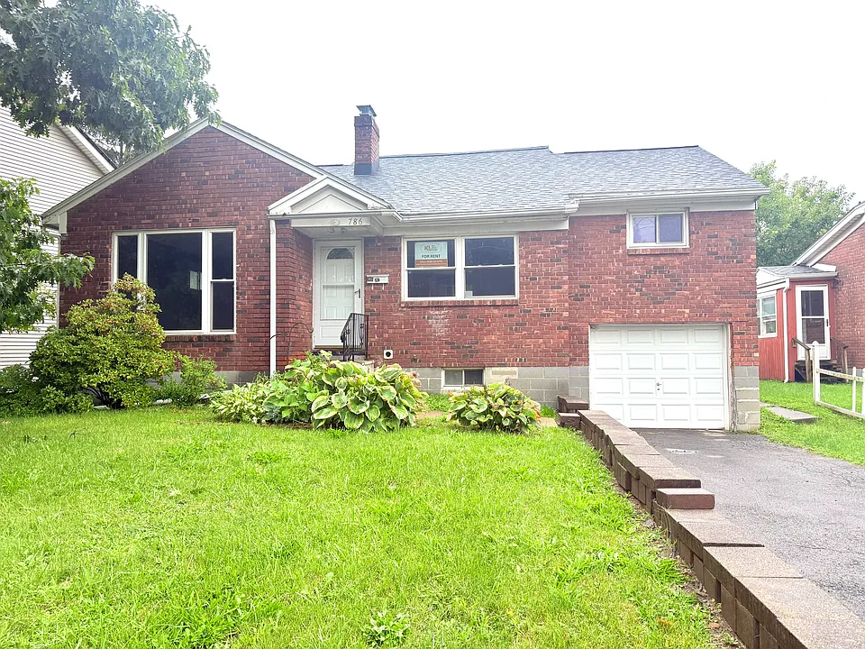 786 New Scotland Ave