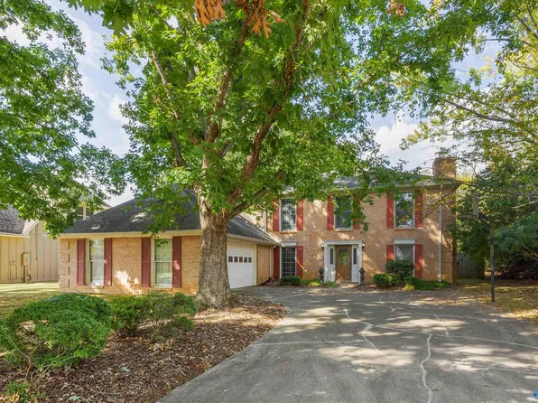 1203 Chesley Ln SE, Huntsville, AL 35803