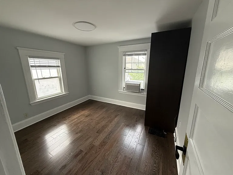 292 Billings Rd — Photo 13