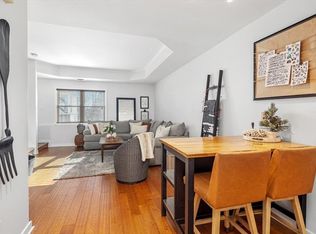 26 School St APT 208, Hull, MA 02045