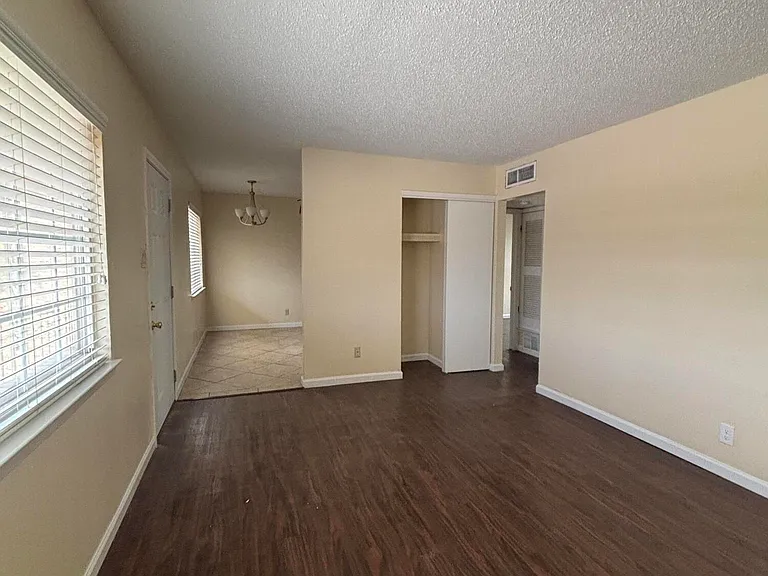 1601 N El Paso St #2 — Photo 5