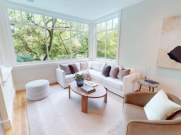 5th image of 456 Aubrey Pl