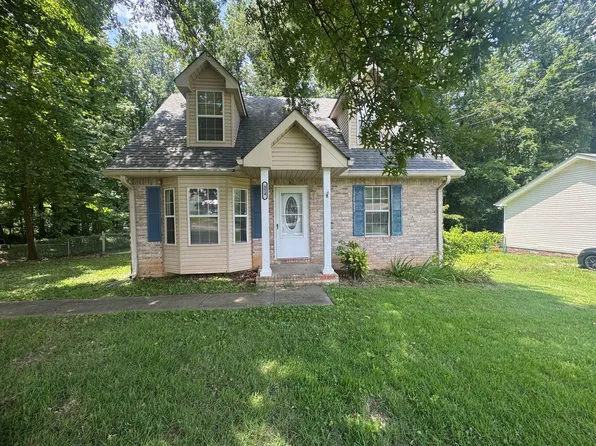 574 Garnet Dr, Clarksville, TN 37042