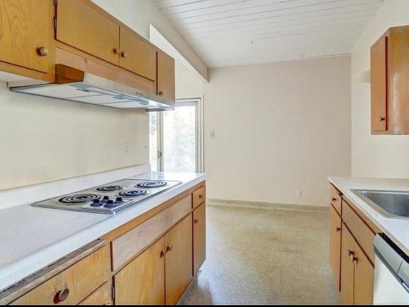 4th image of 5125 Cypress Ave