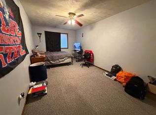 410 10th St N APT 11, La Crosse, WI 54601