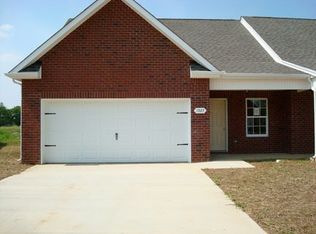 1927 Warmingfield Dr, Murfreesboro, TN 37127