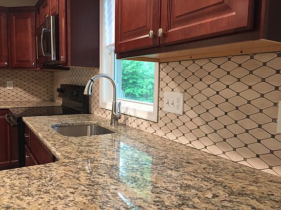 Custom tile backsplash