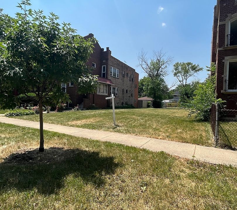 1st image of 128 S Waller Ave