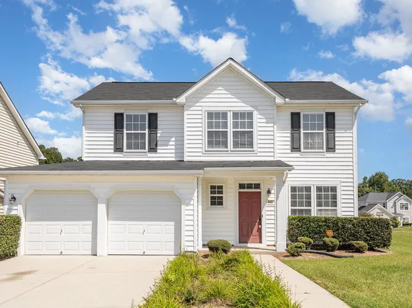 602 Long Melford Dr, Rolesville, NC 27571