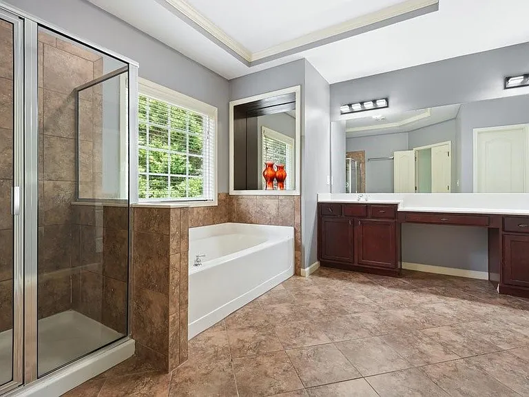 3888 Fairhill Point — Photo 40