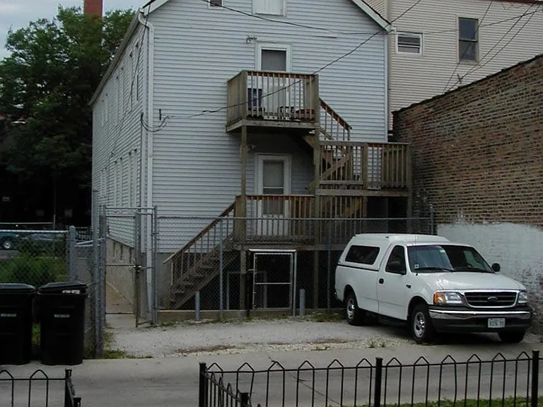 745 N Throop St #2 — Photo 2