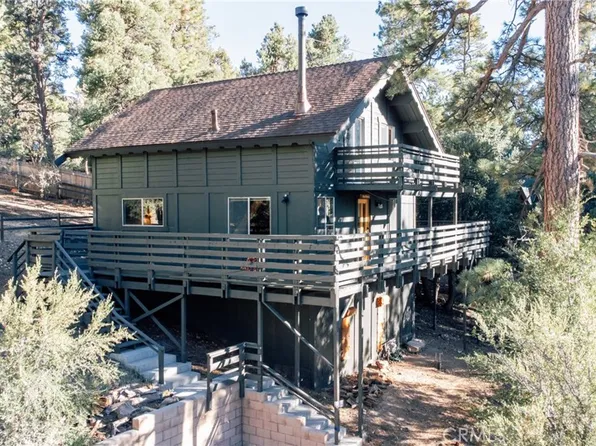 1140 Eagle Mountain Dr, Big Bear City, CA 92314