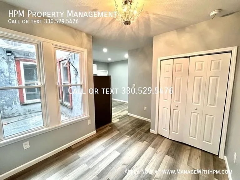 4828 Lorain Ave #6 — Photo 4