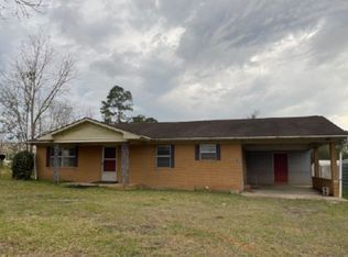 49 McElveen Rd, Hazlehurst, GA 31539