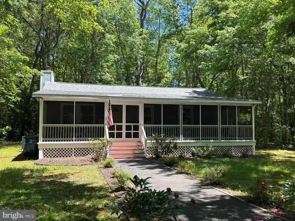 126 Camelot Cir, Ocean Pines, MD 21811