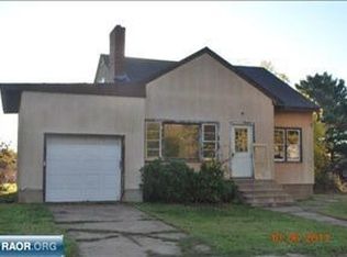 416 Mitchell Ave, Hibbing, MN 55746