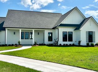 7030 Ardennes Dr, Baton Rouge, LA 70820